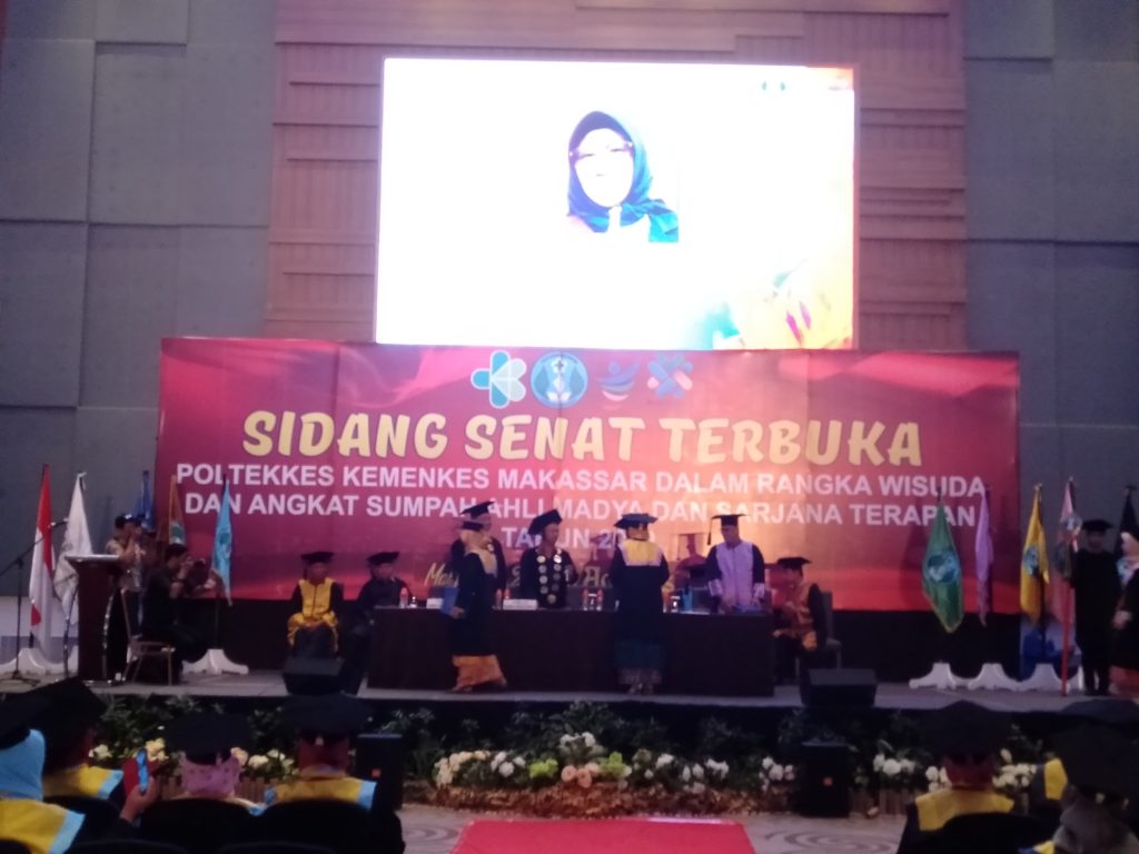 Poltekes Kemenkes Makassar Wisuda Dan Angkat Sumpah Ahli Madya Dan ...