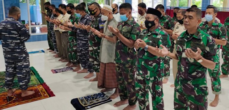 Lantamal VI Gelar Doa Bersama Bagi Prajurit Marinir TNI AL yang Gugur di Nduga Papua