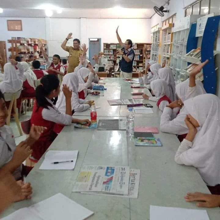 Siswa SD Inpres Manggala Berkunjung ke Perpustakaan Kota Makassar