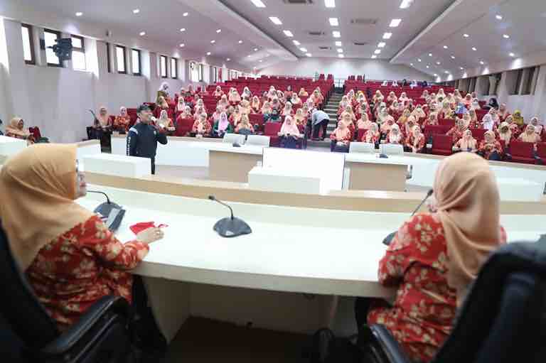 DWP Kota Makassar Gelar Pertemuan Bulanan Bertajuk ‘Tetap Bugar di Usia 30 Tahun’