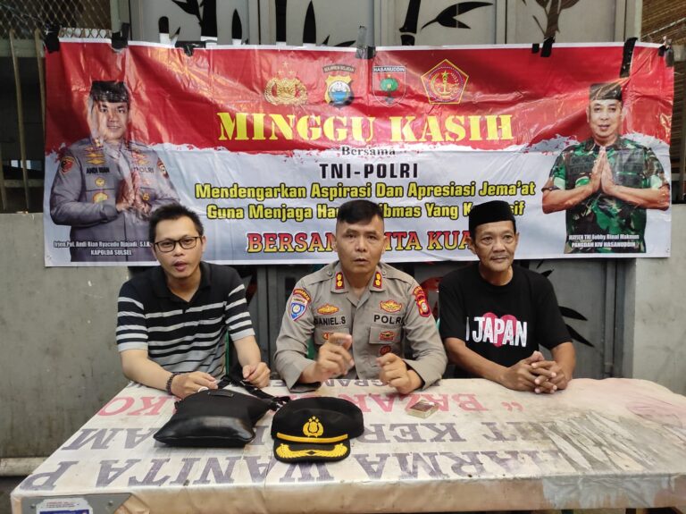 Polda Sulsel Gelar Minggu Kasih Bersama Warga di Warkop Bertha Makassar