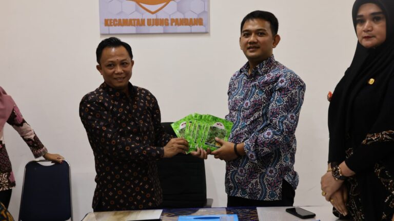 Plt Kepala DKP Makassar Berkunjung di Kecamatan Ujung Pandang, Bahas Pengembangan Lorong Wisata